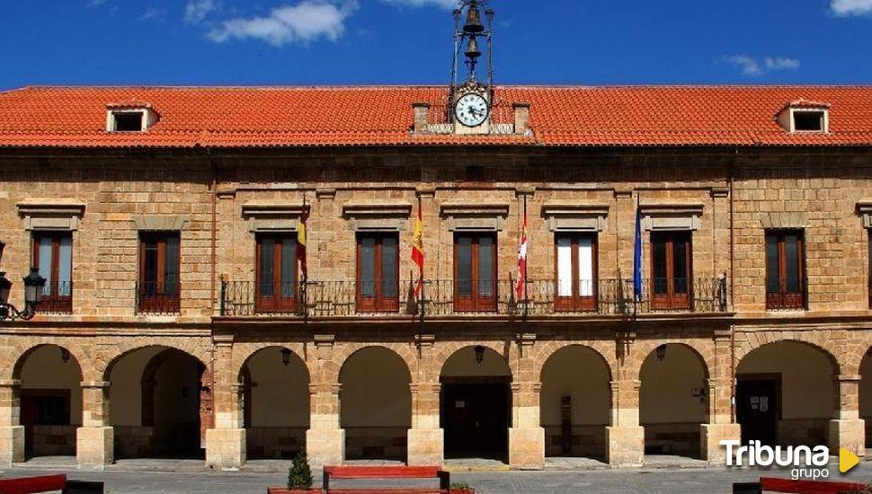 Condecorados tres policías de Benavente por salvar la vida a un ciclista y un viandante