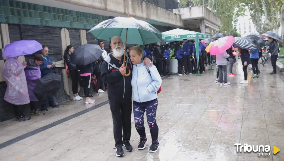 La lluvia suspende por primera vez en 40 años la marcha de Asprosub en Zamora, con casi 2.000 inscritos