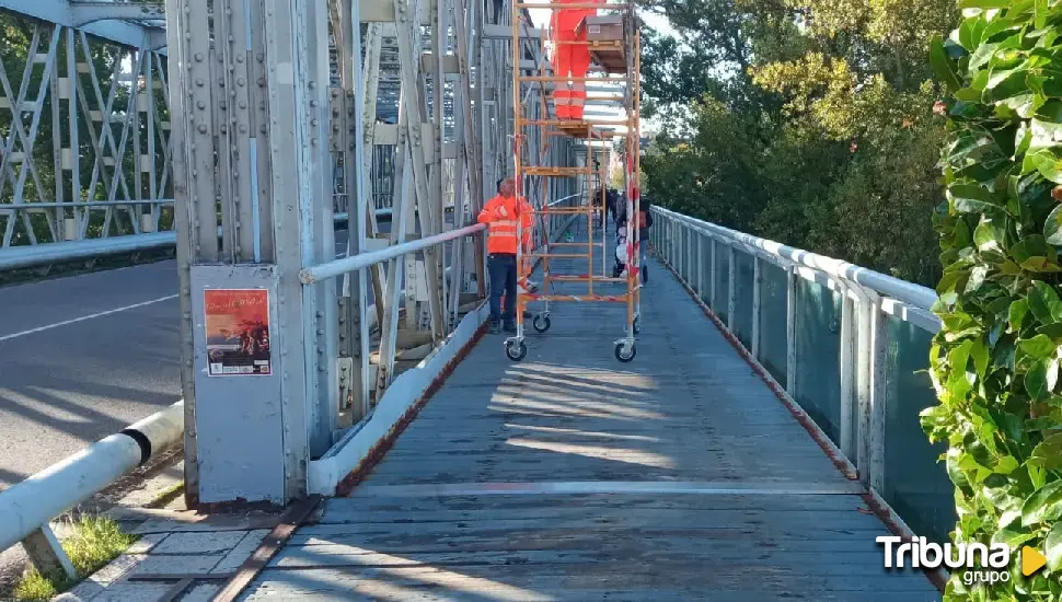 Arrancan actuaciones de mejora en el Puente de Hierro de Zamora con la renovación de la iluminación