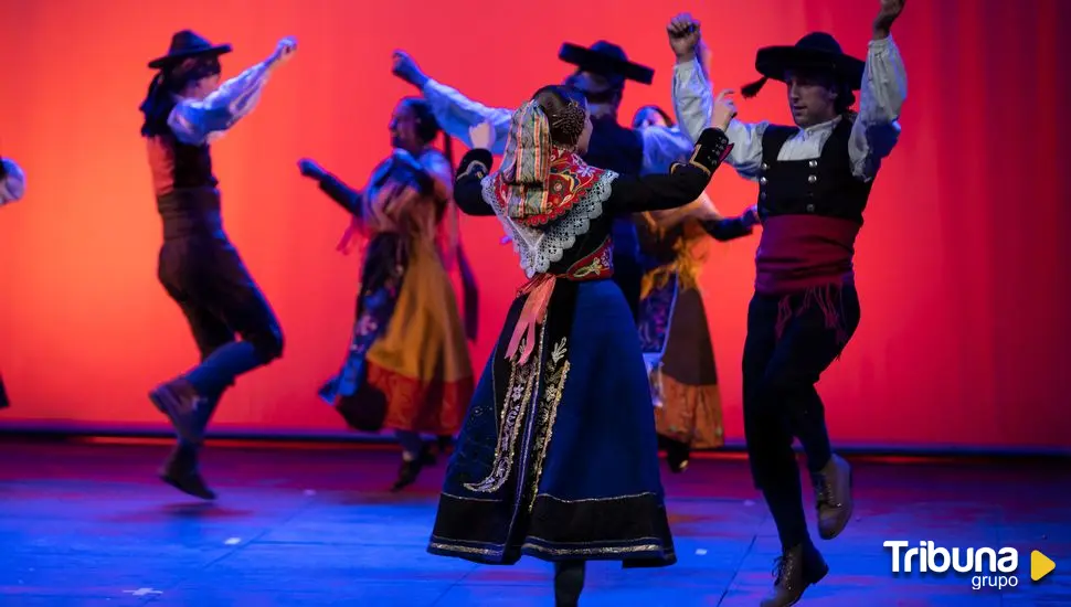 Música a la luz de las velas, jotas zamoranas y musical infantil en el Teatro Ramos Carrión 