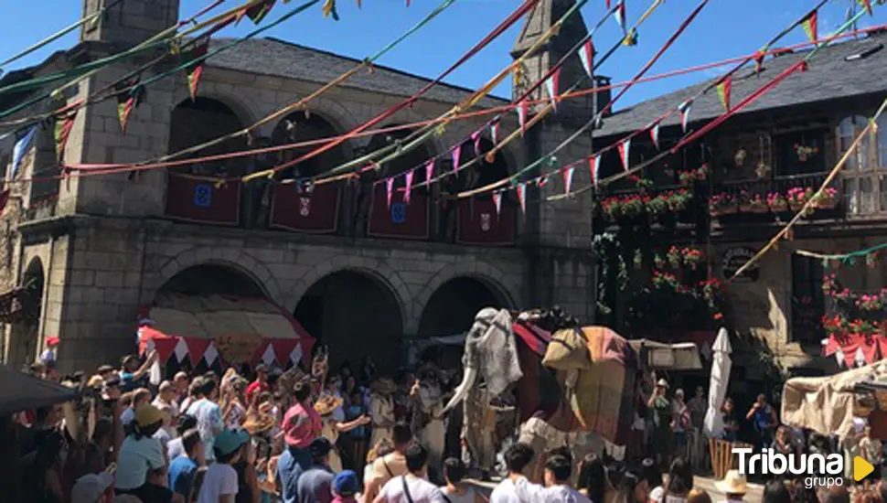 El Mercado medieval de Puebla de Sanabria acumula otro año de éxito