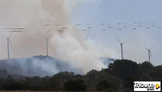 Sube a nivel 1 un incendio en Castromil ante la previsión de más de 12 horas para su extinción