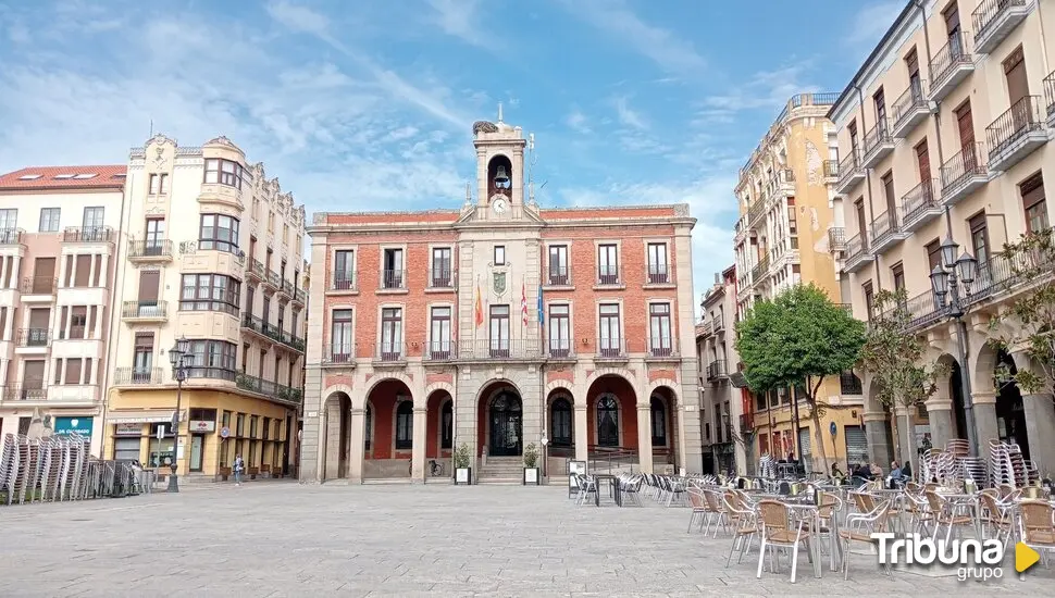 Un herido ingresado en la UCI tras ser golpeado con una silla en la Plaza Mayor de Zamora