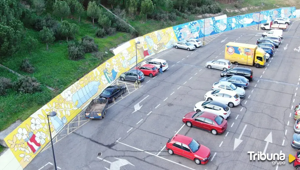 El nuevo mural en la zona del aparcamiento de La Vaguada en Zamora que pone en valor el reciclaje