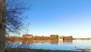 Las Lagunas de Villafáfila se consolidan como destino del turismo ornitológico con más de 16.000 visitas